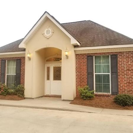 Villa 4 Hammond Exterior photo